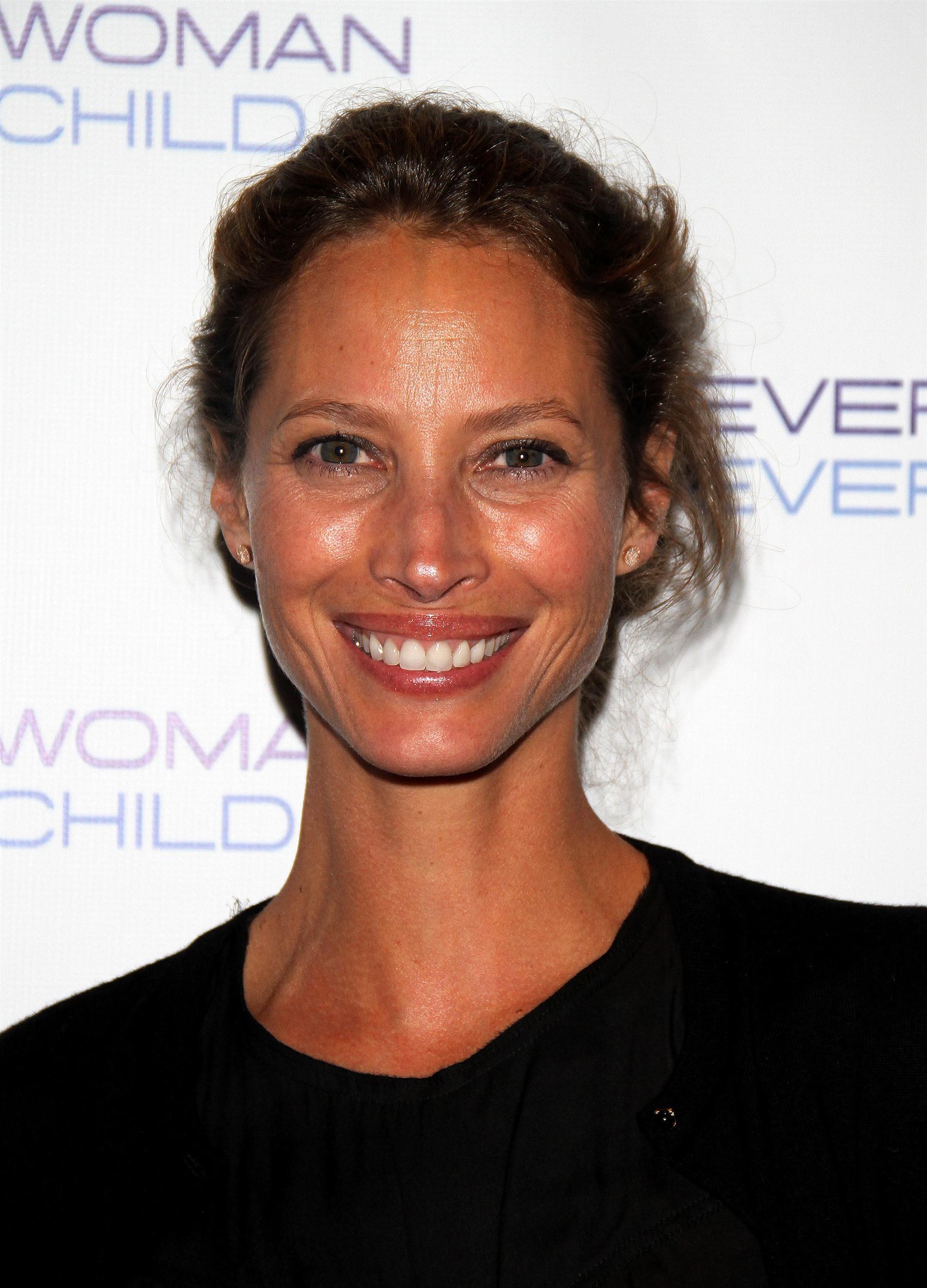 Christy Turlington - Every Woman Every Child MDG Reception at the Grand Hyatt Hotel | Picture 83686